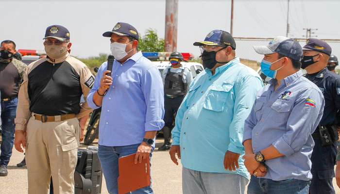 Gorras Policía Nacional Bolivariana en La Vela de Coro