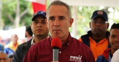 Bernal promete reforzar vigilancia en frontera para evitar lavado de dinero